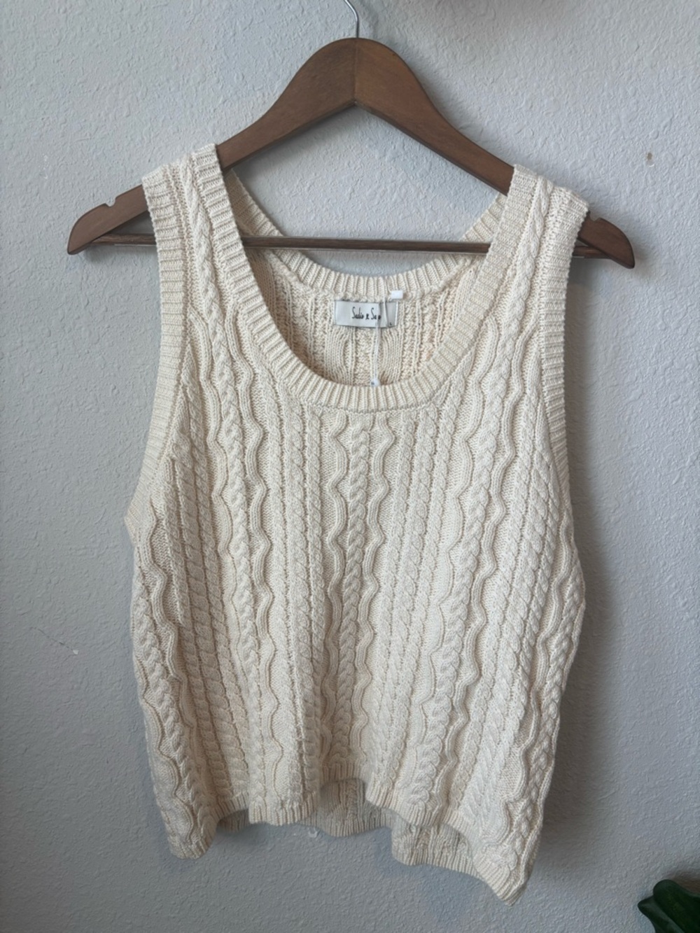 NWT Sadie & Sage Ivory Cable Knit Sweater Tank